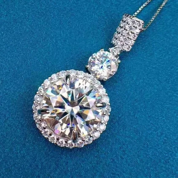 18k gold 11ct diamond necklace - Picture 2 of 11